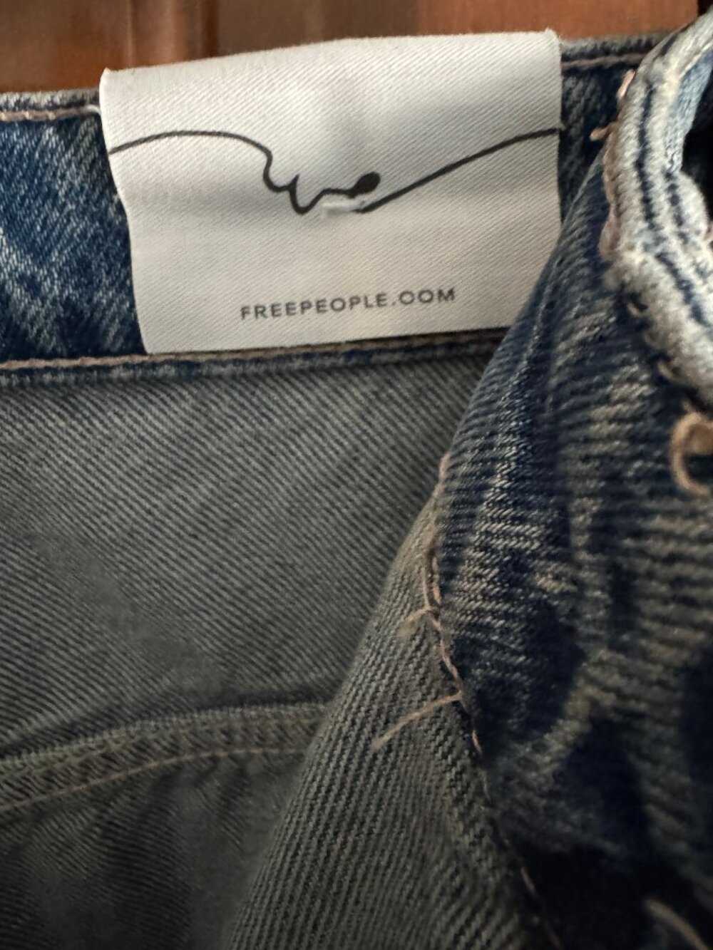 Free People We The Free High Hopes Moxie Jeans Indigo Size 32 NWT - Picture 7 of 13